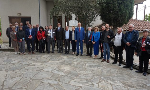 Δήμος Ελασσόνας – “Μνήμη και Δικαίωση τα συμπεράσματα του 1ου Συνεδρίου Μαρτυρικών Κοινοτήτων”